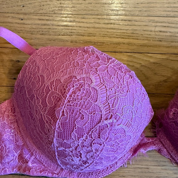 Victoria’s Secret Dream Angels Lace Push-Up Bra 34D - Picture 2 of 6